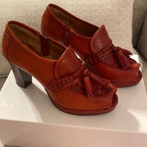 Schuler & Sons shoes -Philadelphia  Peep toe "Nate" pump sz7